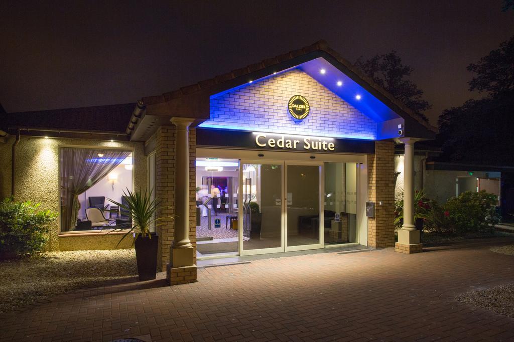 Dalziel Park Hotel Motherwell Bagian luar foto